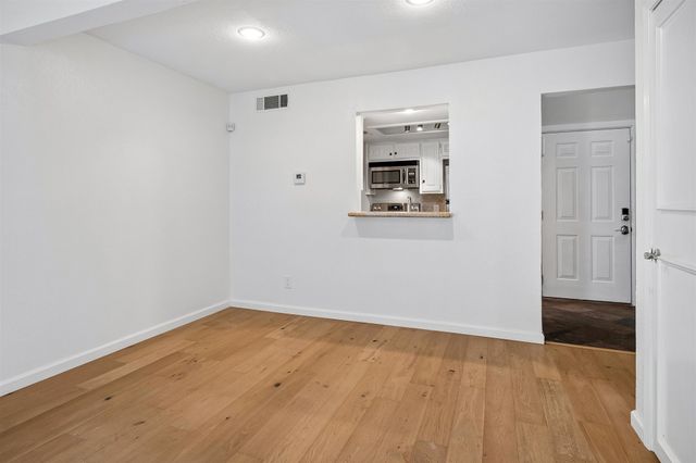 3815 Holland Avenue 1, Dallas, TX 75219