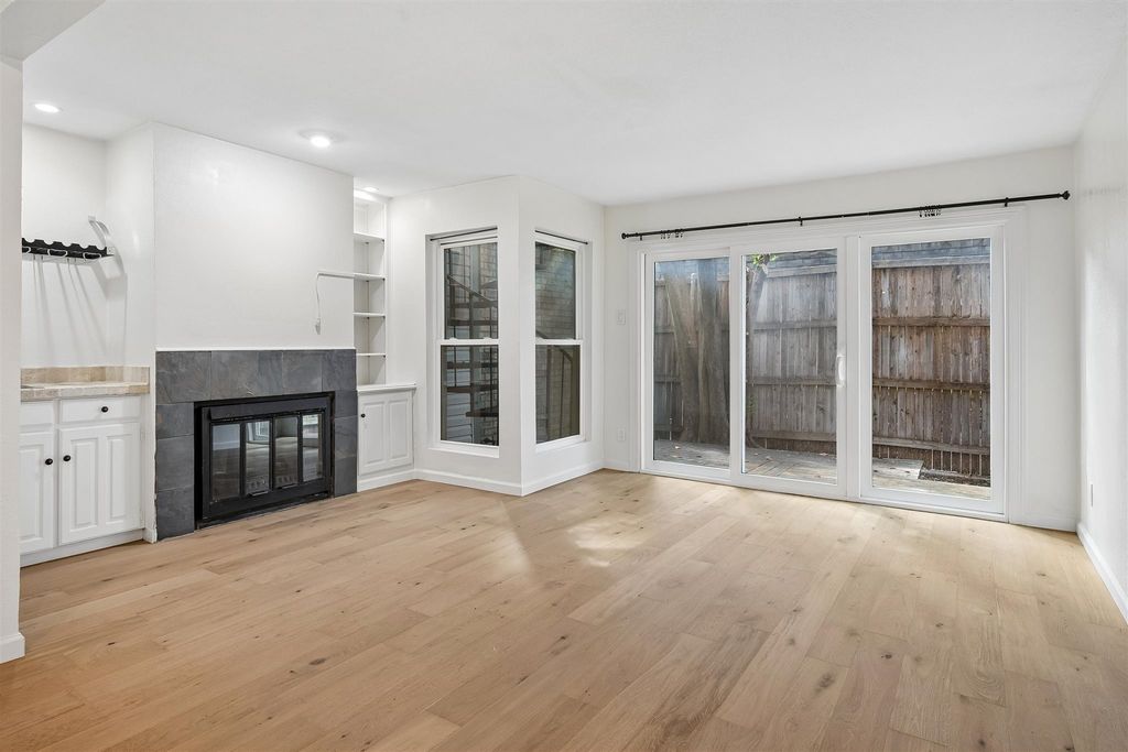 3815 Holland Avenue 1, Dallas, TX 75219