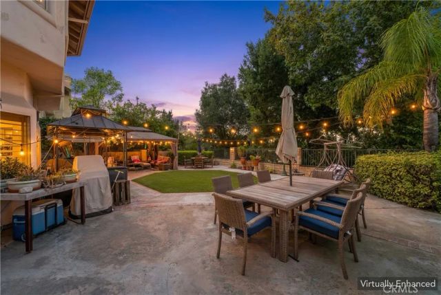 24515 Ebelden, Newhall, CA 91321