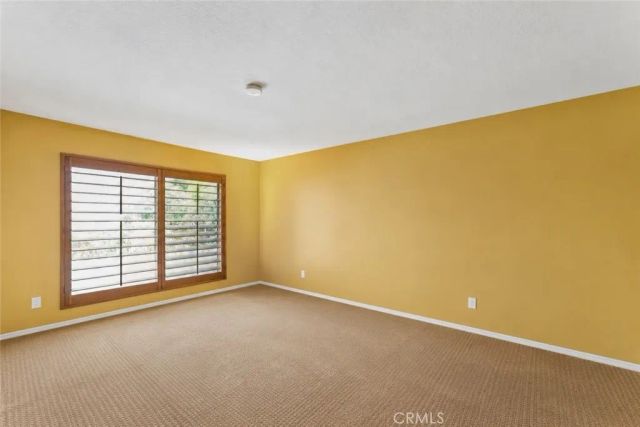 24515 Ebelden, Newhall, CA 91321