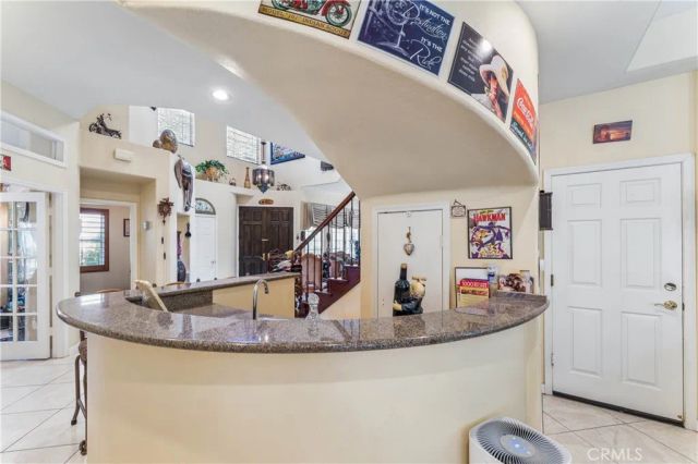 24515 Ebelden, Newhall, CA 91321
