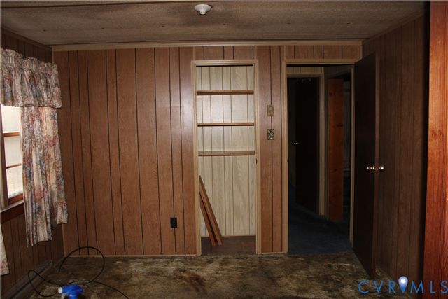 7303 Courthouse Rd, Providence Forge, VA 23140