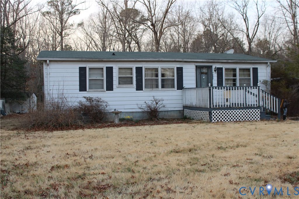 7303 Courthouse Rd, Providence Forge, VA 23140