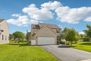 402 Cahokia Street, Joliet, IL 60431