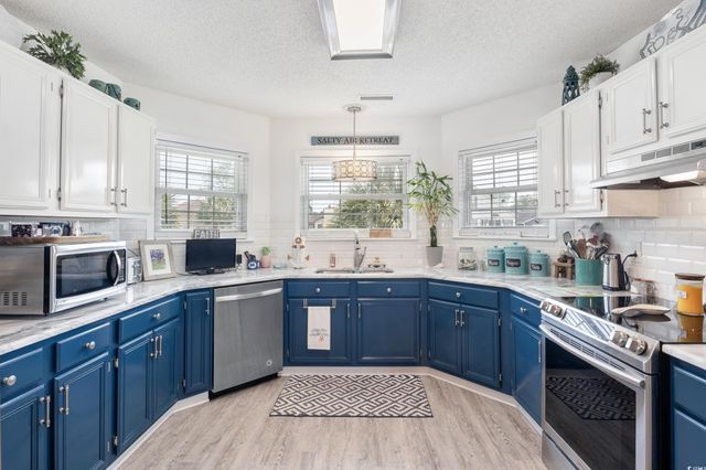 919 Dock Pl., Murrells Inlet, SC 29576