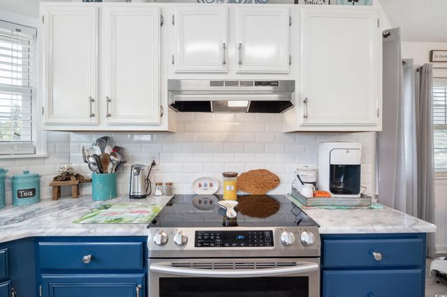 919 Dock Pl., Murrells Inlet, SC 29576