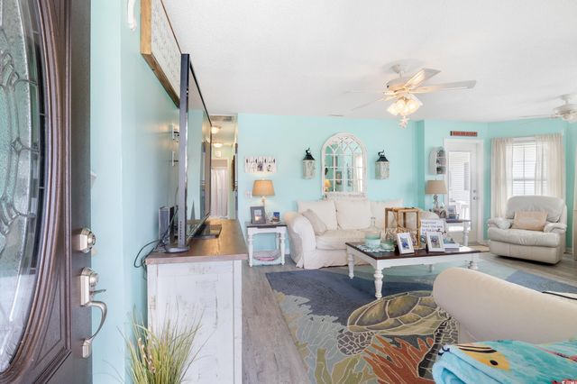 919 Dock Pl., Murrells Inlet, SC 29576