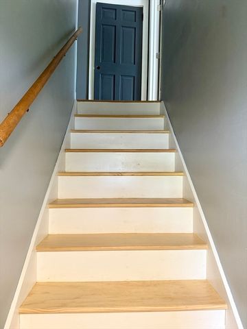 12 Cottage St, Randolph, MA 02368