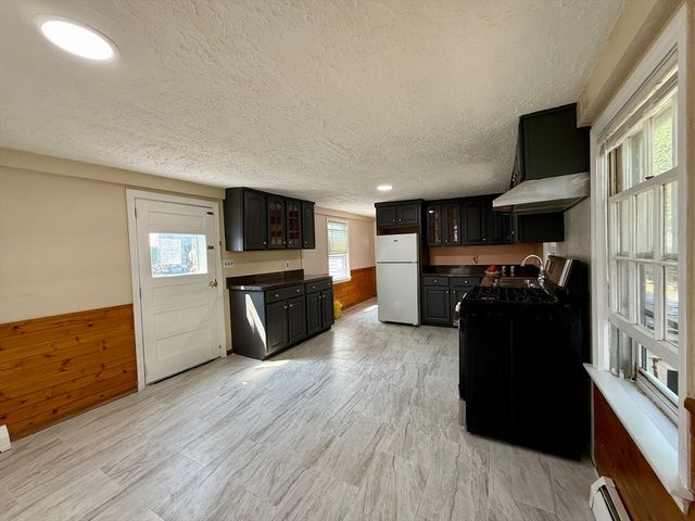12 Cottage St, Randolph, MA 02368