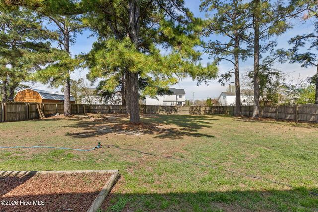 303 Kojack Court, Richlands, NC 28574