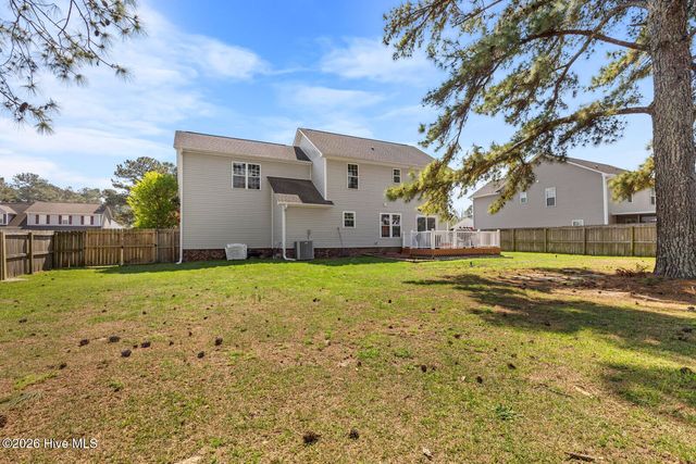 303 Kojack Court, Richlands, NC 28574