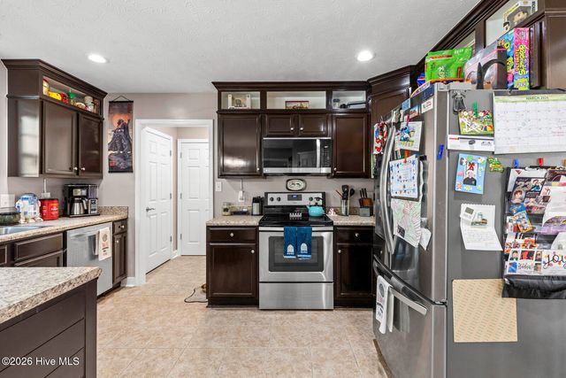 303 Kojack Court, Richlands, NC 28574