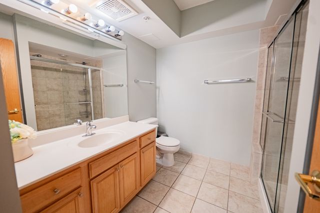 770 Pearson Street 2-511, Des Plaines, IL 60016