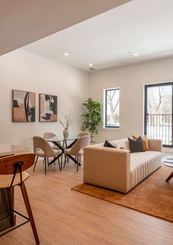 1060 Main St 307, Millis, MA 02054