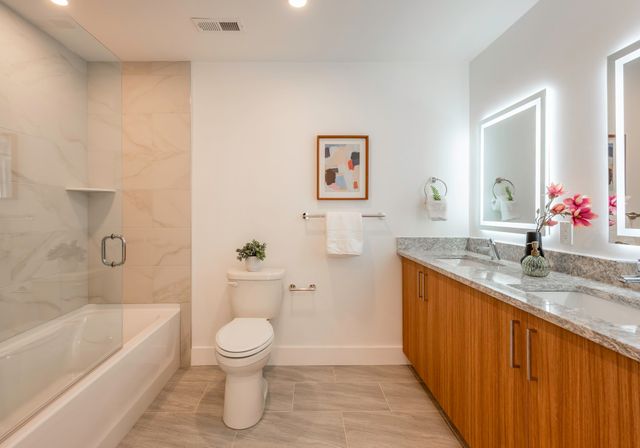 1060 Main St 307, Millis, MA 02054