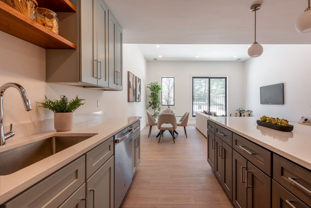 1060 Main St 307, Millis, MA 02054