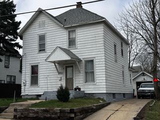 482 S Float Avenue, Freeport, IL 61032