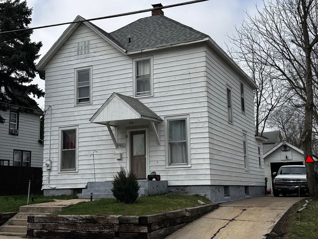 482 S Float Avenue, Freeport, IL 61032