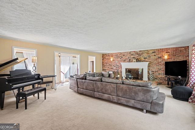 5112 Kurt Lane SW, Conyers, GA 30094