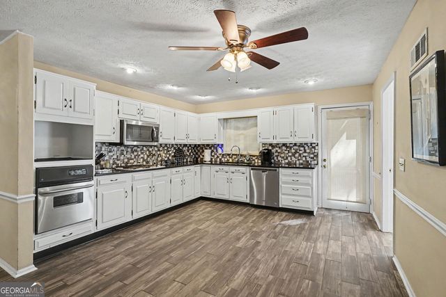 5112 Kurt Lane SW, Conyers, GA 30094