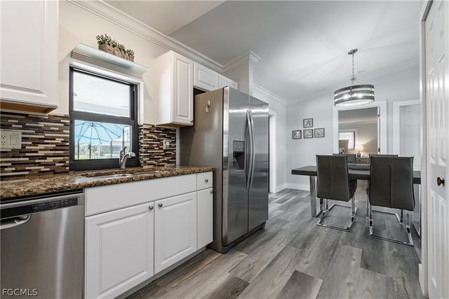 1932 SE 9th TER, Cape Coral, FL 33990