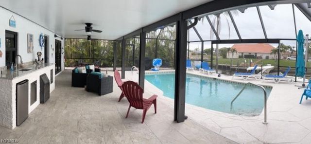 1932 SE 9th TER, Cape Coral, FL 33990