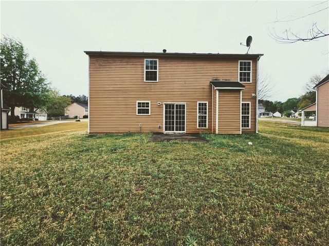 8287 Milam Loop, Fairburn, GA 30213