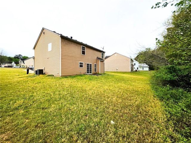 8287 Milam Loop, Fairburn, GA 30213