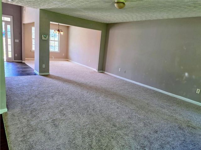 8287 Milam Loop, Fairburn, GA 30213