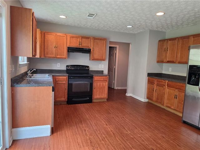 8287 Milam Loop, Fairburn, GA 30213
