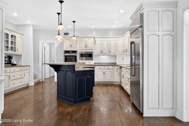 7709 Cedar Ridge Ct, Prospect, KY 40059