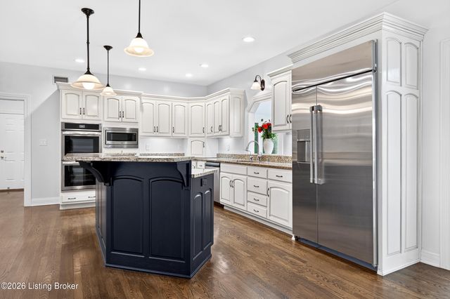 7709 Cedar Ridge Ct, Prospect, KY 40059