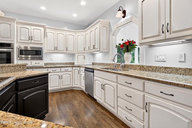 7709 Cedar Ridge Ct, Prospect, KY 40059