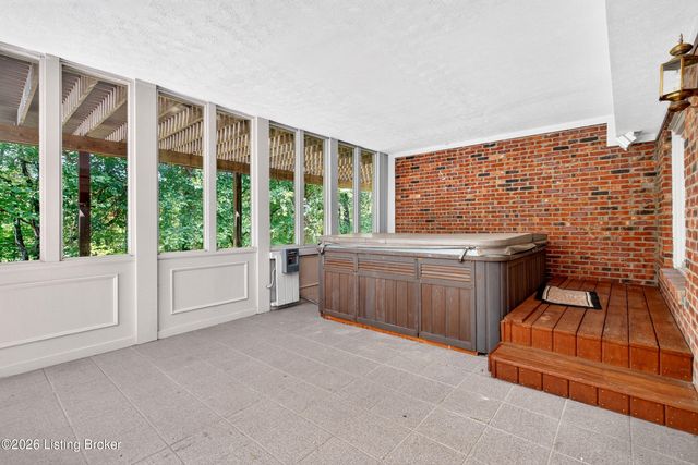 7709 Cedar Ridge Ct, Prospect, KY 40059