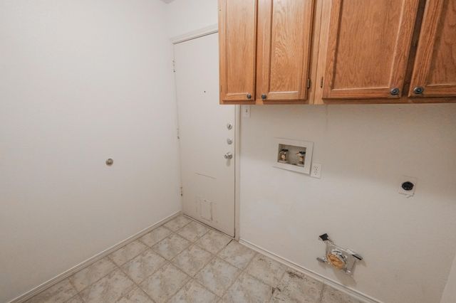 1909 Sutter Street 1911, Fort Worth, TX 76107