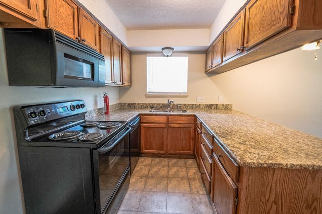 1909 Sutter Street 1911, Fort Worth, TX 76107