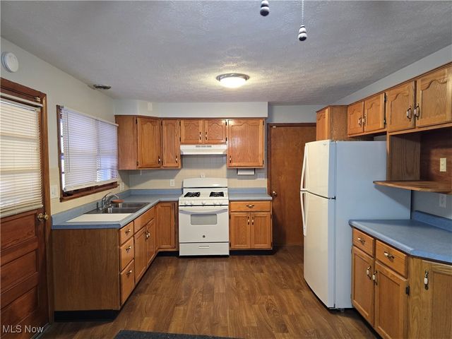 705 17th Street, Vienna, WV 26105