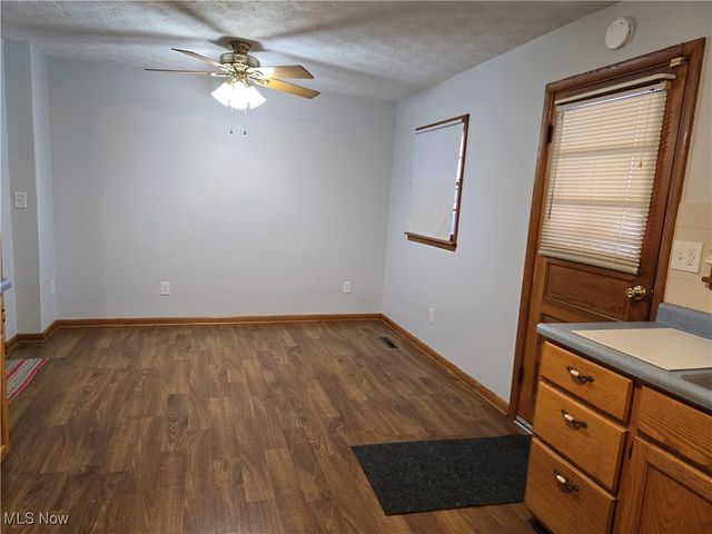 705 17th Street, Vienna, WV 26105