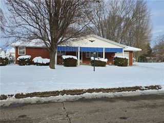 705 17th Street, Vienna, WV 26105