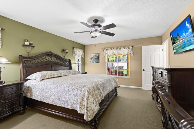 1952 Primrose Lane, Wellington, FL 33414