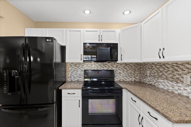 1952 Primrose Lane, Wellington, FL 33414