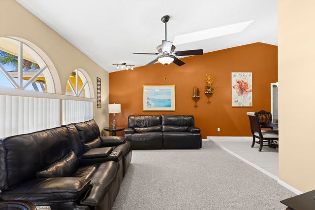 1952 Primrose Lane, Wellington, FL 33414