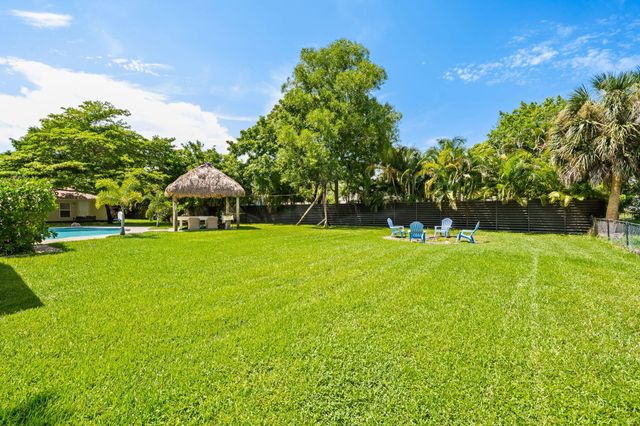 8645 PINTO Drive, Lake Worth, FL 33467
