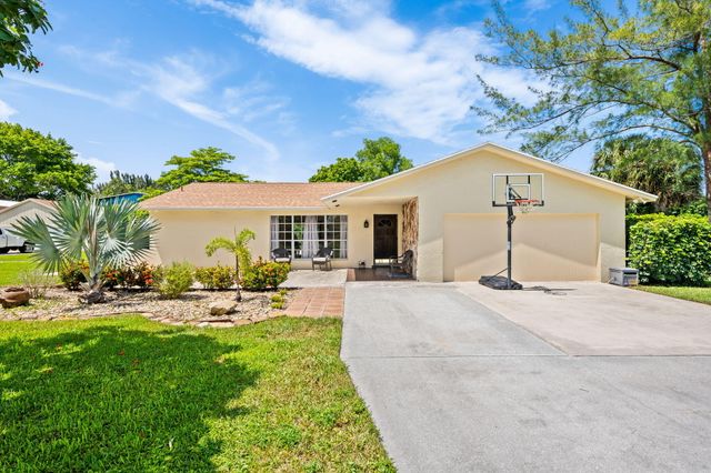 8645 PINTO Drive, Lake Worth, FL 33467