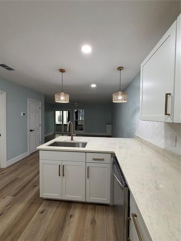 230 MEDALLION BOULEVARD C, Madeira Beach, FL 33708