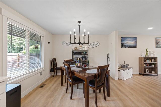 5906 S Donora Dr, Spokane, WA 99223