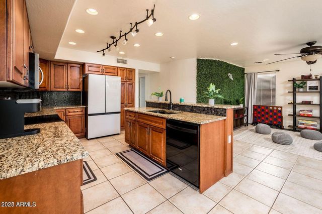 13604 W Rovey Avenue, Litchfield Park, AZ 85340