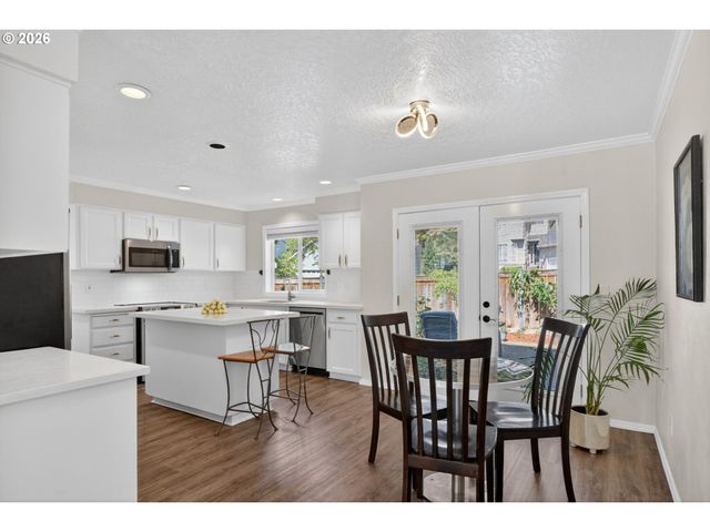 7860 Sw GEARHART Dr, Beaverton, OR 97007