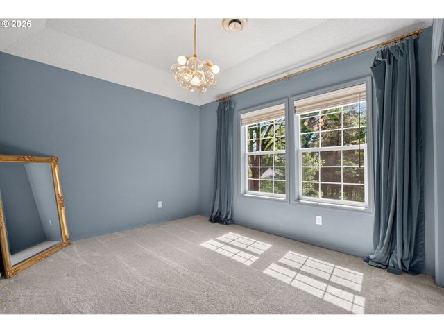 7860 Sw GEARHART Dr, Beaverton, OR 97007