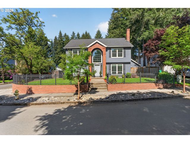 7860 Sw GEARHART Dr, Beaverton, OR 97007